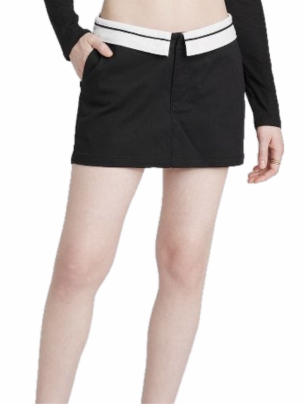 WILD FABLE WOMEN 00 BLACK & WHITE SKORT POCKETS ZIP CLOSURE ATHLETIC Y2K NWT